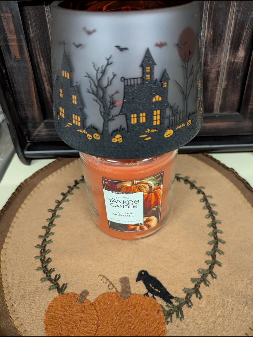 Yankee Candle Flicker Halloween House Glass Shade Topper fits  Single Wick Jar